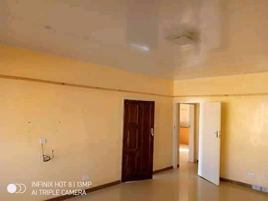 3-bedroom-flat-for-rent-in-chalala-big-2