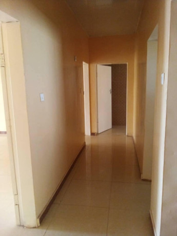 3-bedroom-flat-for-rent-in-chalala-big-5