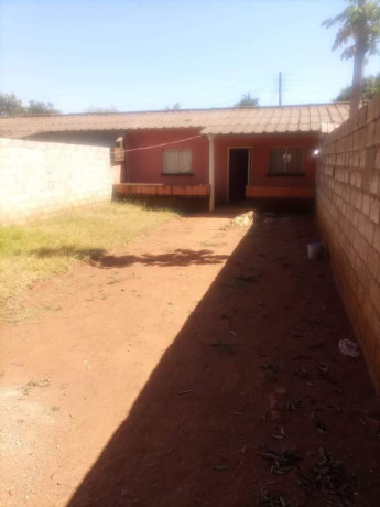 flat-for-sale-in-chilenje-big-3