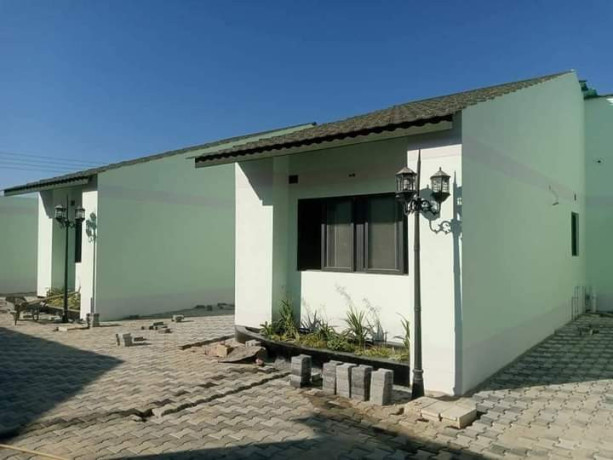 1-bedroom-flat-for-rent-in-ibex-meanwood-big-5