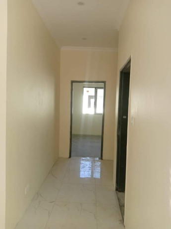 1-bedroom-flat-for-rent-in-ibex-meanwood-big-7