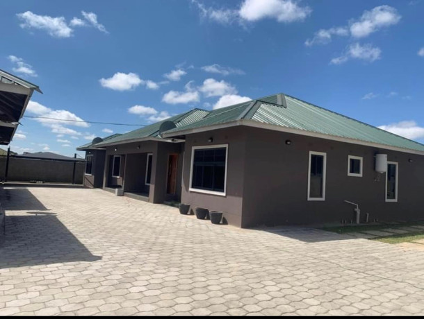 3-bedroom-flat-for-rent-in-ibex-meanwood-big-5