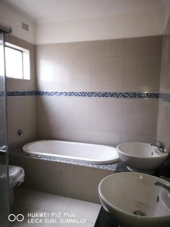 3-bedroom-house-for-rent-in-olympia-big-4