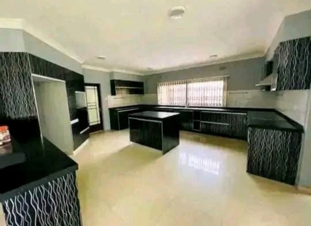 4-bedroom-house-for-sale-in-ibex-meanwood-big-3