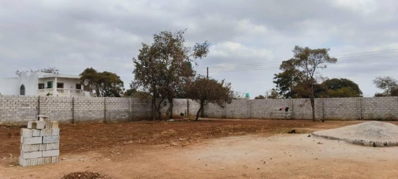 3-bedroom-incomplete-house-for-sale-in-ibex-meanwood-big-4