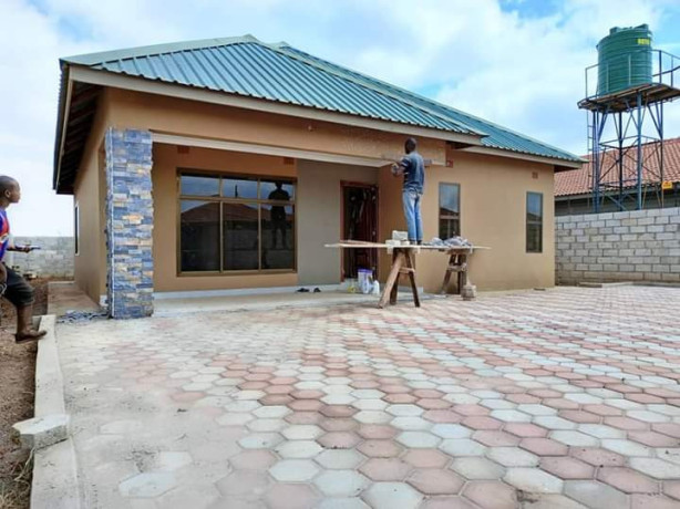 2-bedroom-flat-for-sale-in-lilayi-big-3