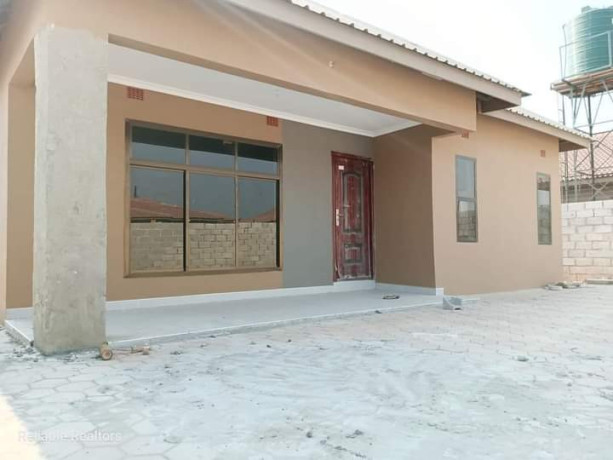 2-bedroom-flat-for-sale-in-lilayi-estate-big-0