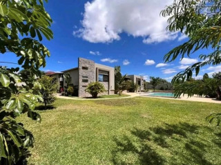 4-bedroom-house-for-sale-in-ibex-hill