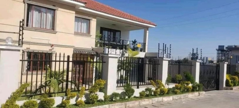 4-bedroom-apartment-for-sale-in-ibex-hill-big-5