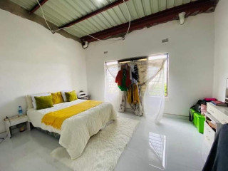 3-bedroom-flat-for-sale-in-meanwood-phase-3