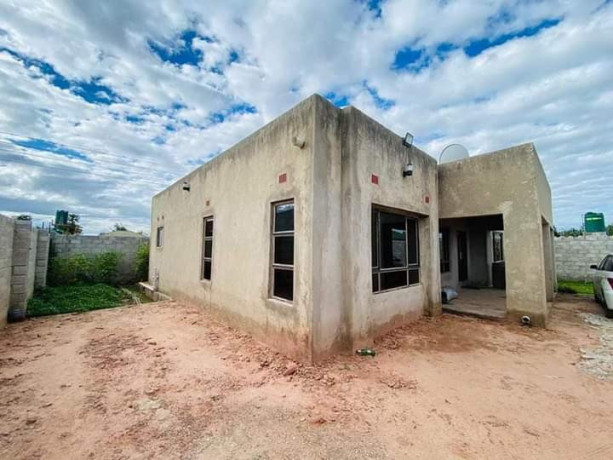 3-bedroom-flat-for-sale-in-meanwood-phase-3-big-7