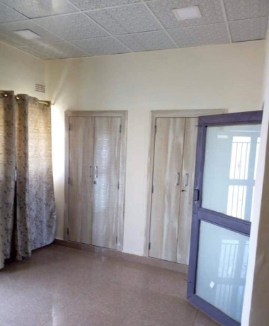 neat-and-modern-3-bedroom-flats-for-sale-in-chalala-big-3