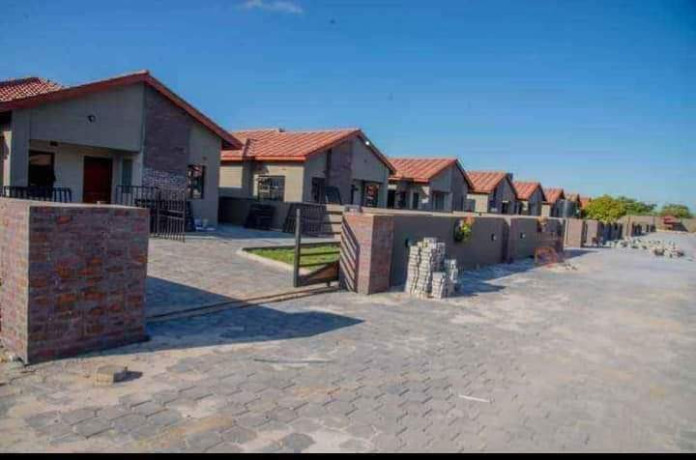 3-bedroom-apartments-for-sale-in-chalala-big-6