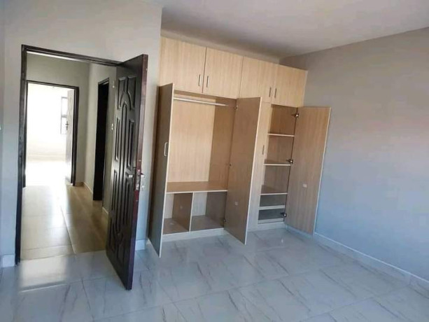 2-bedroom-flat-for-sale-in-lilayi-big-5