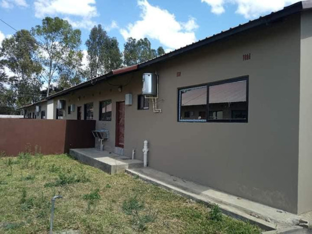 2-bedroom-flat-for-rent-in-makeni-big-0