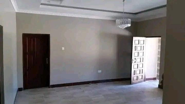 2-bedroom-flat-for-rent-in-makeni-big-3