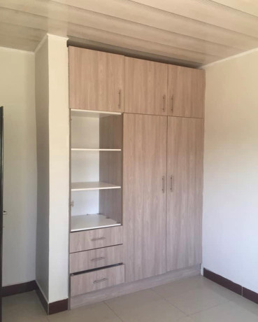 4-bedroom-house-for-rent-in-makeni-big-5