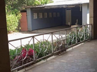 4-bedroom-house-for-rent-in-makeni