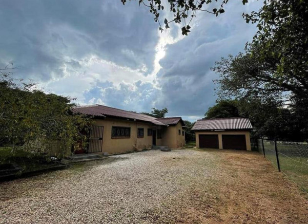 4-bedroom-house-for-rent-in-new-kasama-big-3