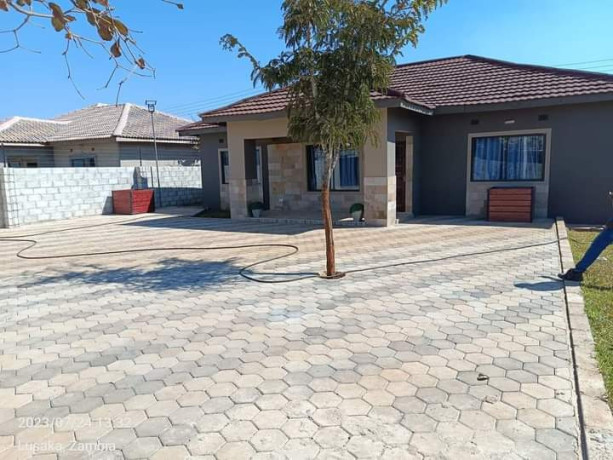 furnished-3-bedroom-apartment-for-rent-big-5