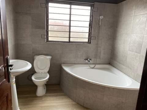 4-bedroom-house-for-sale-in-new-kasama-big-3