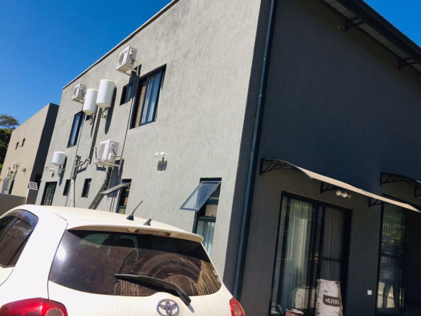 4-bedroom-house-for-sale-in-new-kasama-big-3