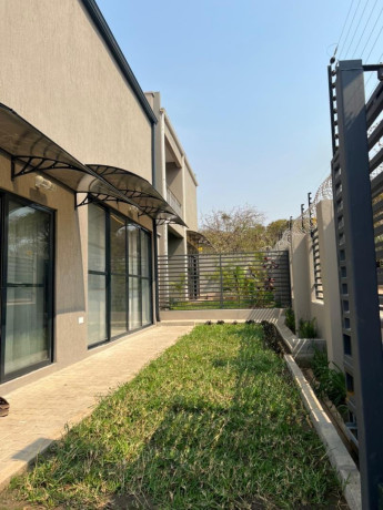 4-bedroom-house-for-sale-in-new-kasama-big-2