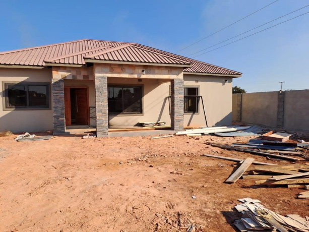 3-bedroom-house-for-sale-in-new-kasama-big-9