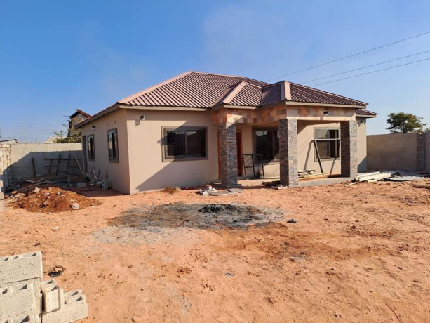 3-bedroom-house-for-sale-in-new-kasama-big-0