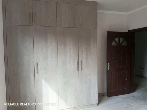 4-bedroom-house-for-sale-in-new-kasama-big-6