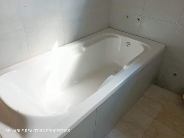 4-bedroom-house-for-sale-in-new-kasama-big-8