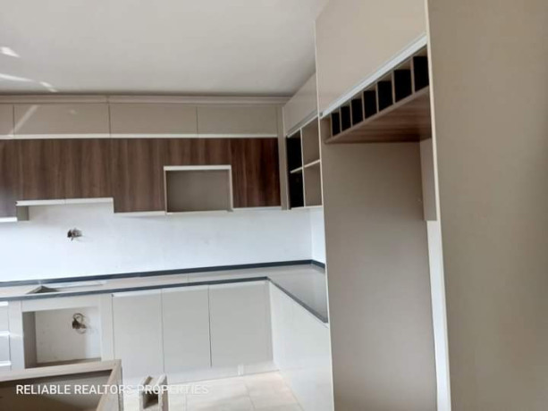 4-bedroom-house-for-sale-in-new-kasama-big-9