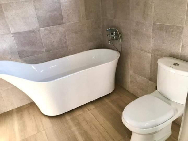 4-bedroom-house-for-sale-in-new-kasama-big-1