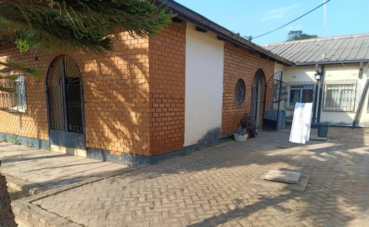 5-bedroom-house-for-sale-in-9-miles-big-7