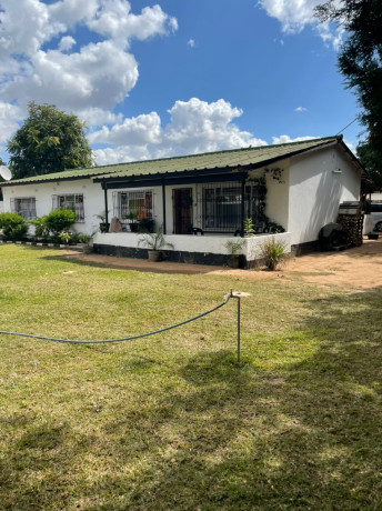 4-bedroom-house-for-sale-in-kalundu-big-4