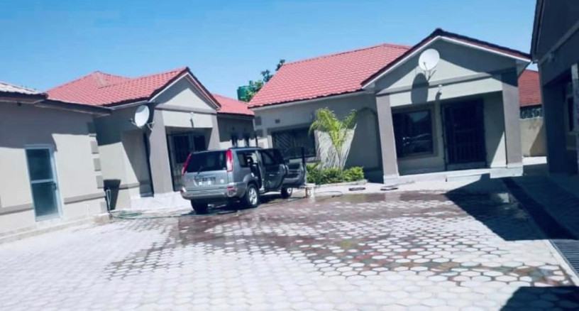 2-bedroom-house-for-rent-in-ibex-hill-big-0