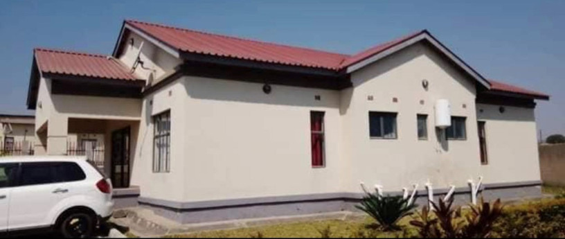 3-bedroom-house-for-rent-in-ibex-hill-big-8