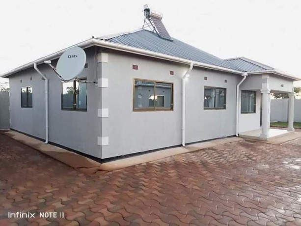 43-bedroom-flats-for-sale-in-chalala-big-6