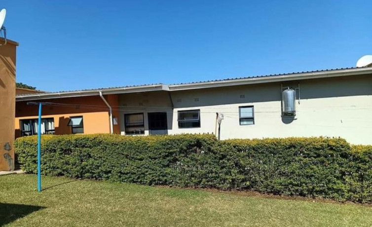 3-bedroom-flats-for-sale-in-ibex-hill-big-5