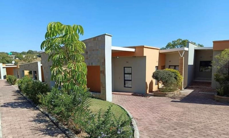 3-bedroom-flats-for-sale-in-ibex-hill-big-0