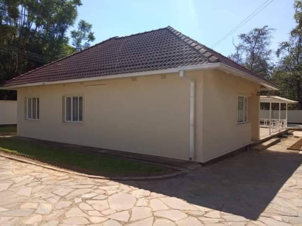 3-bedroom-house-for-rent-in-rhodespark-big-1