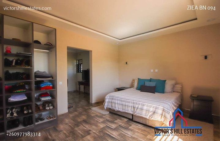4-bedroom-house-for-sale-in-ibex-hill-big-7
