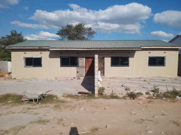 newly-built-2-bedroom-flats-for-sale-in-ibex-hill-big-7