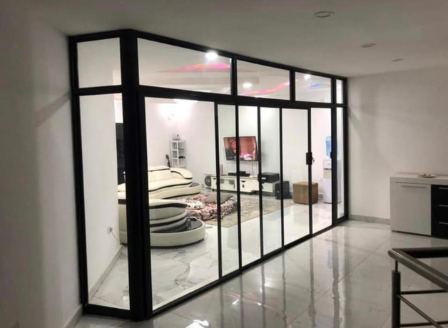 neat-and-spacious-5-bedroom-house-for-sale-in-ibex-hill-big-2