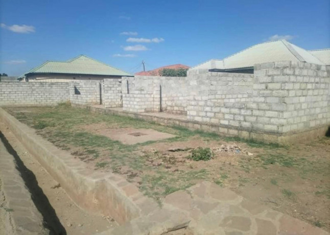 unfinished-2-bedroom-flats-for-sale-in-barlastone-big-3