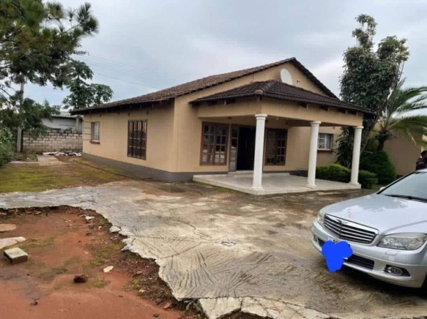 spacious-3-bedroom-house-for-sale-in-chalala-big-2