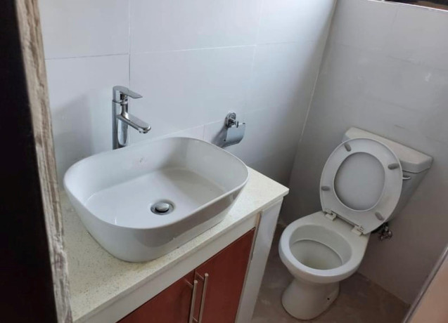 3-bedroom-flat-for-rent-in-makeni-big-1