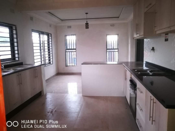 3-bedroom-houses-for-sale-in-chalala-big-7