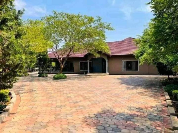 4-bedroom-house-for-sale-in-new-kasama-big-7