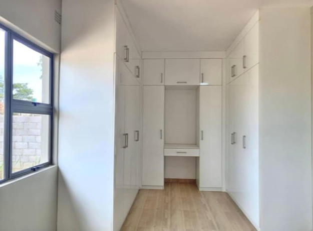 3-bedroom-house-for-sale-in-new-kasama-big-4